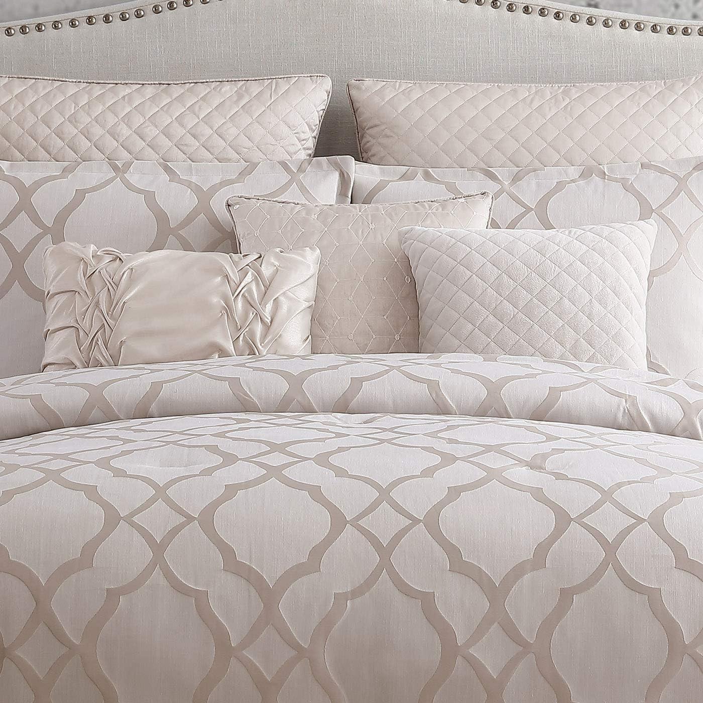 Tinley Ivory King Comforter Set with Geometric Print