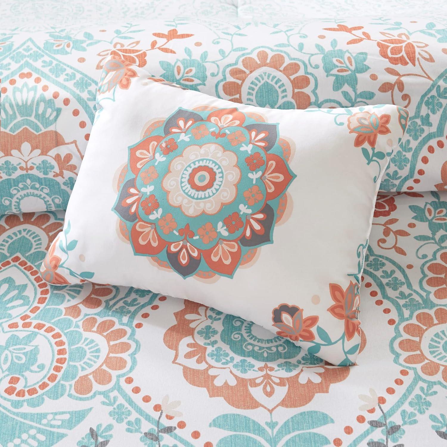 Skylar Comforter & Sheet Set