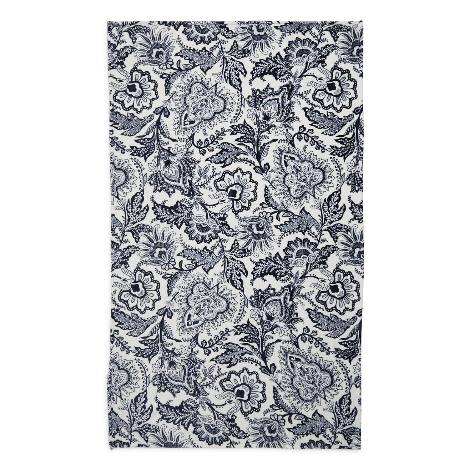 Vera Bradley Women's Fleece Plush Throw Blanket Java Navy & White