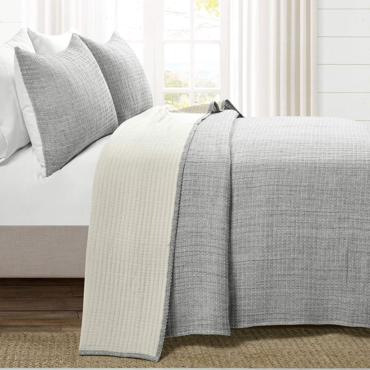 Neutral Off-White Cotton King Reversible Quilt Set