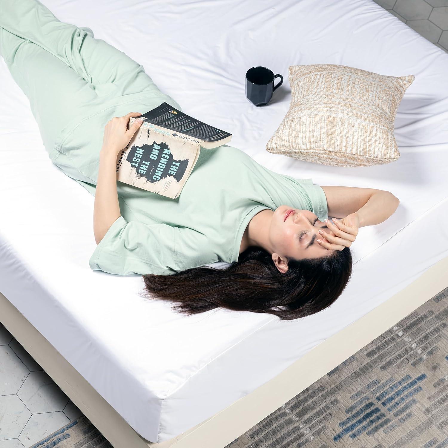 Utopia Bedding Waterproof 5-Sided Mattress Protector King Size, Premium Breathable Mattress Cover, Fitted Style with Stretchable Pockets (White)