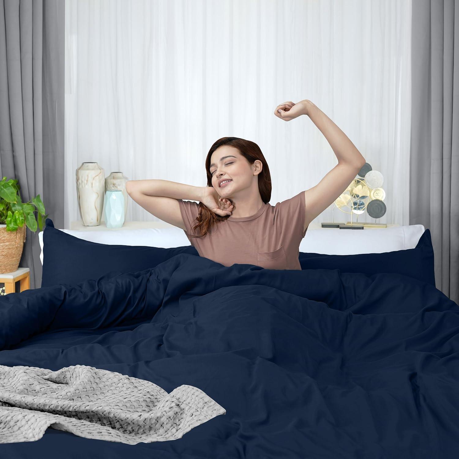 Utopia Bedding Duvet Cover Queen Size - 3 Piece with Zipper Closure - 1 Comforter Cover 90X90 Inches & 2 Pillow Shams 20X26 Inches (Navy) Comforter Not Included