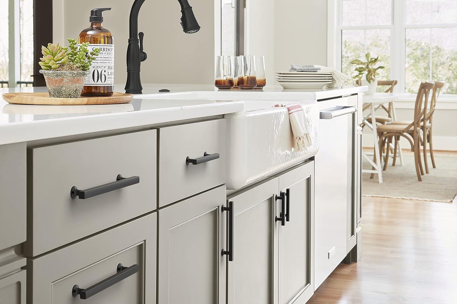Amerock Everett 5-1/16 inch (128mm) Center-to-Center Matte Black Cabinet Pull