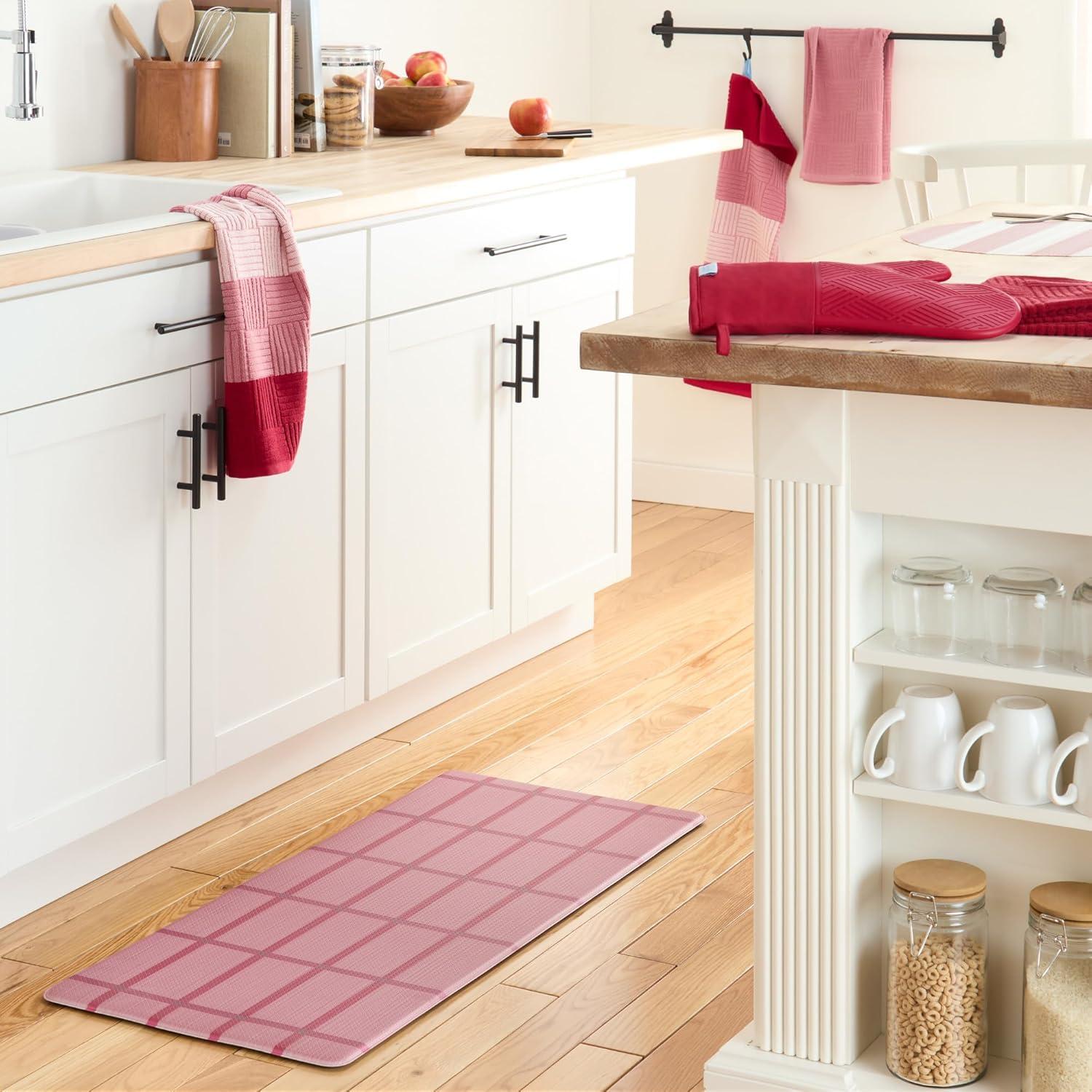 Town & Country Living Town & Country Living Basket Weave Potholder Set (Set of 2)