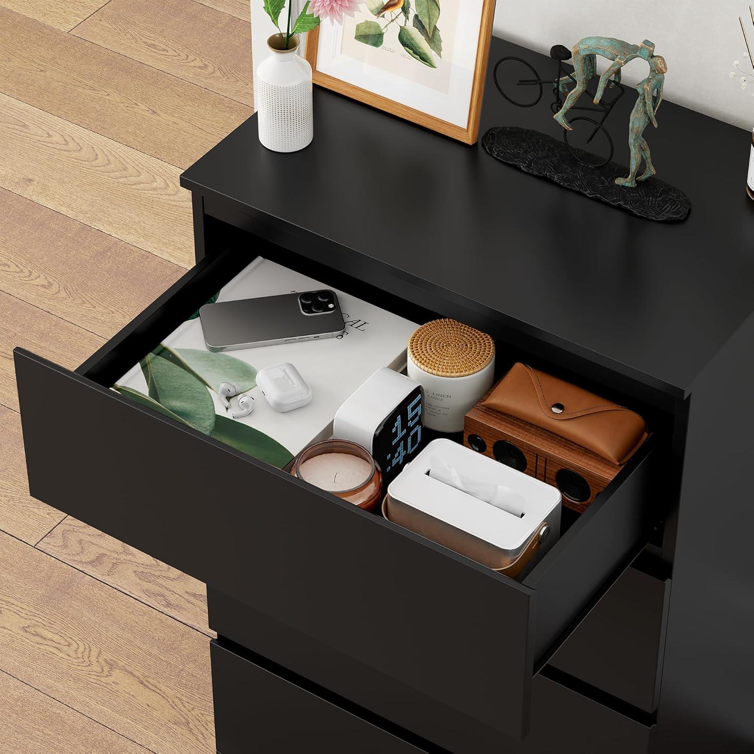 Braegan 4 - Drawer Dresser