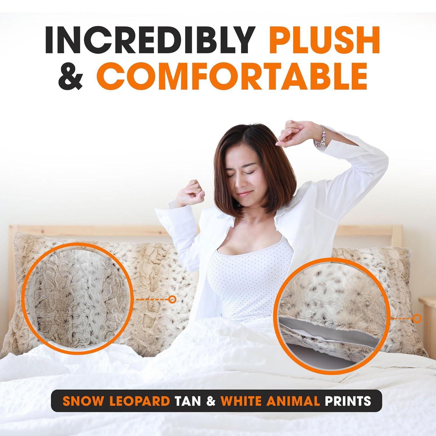 Cheer Collection Faux Fur Pillow Cover & Insert