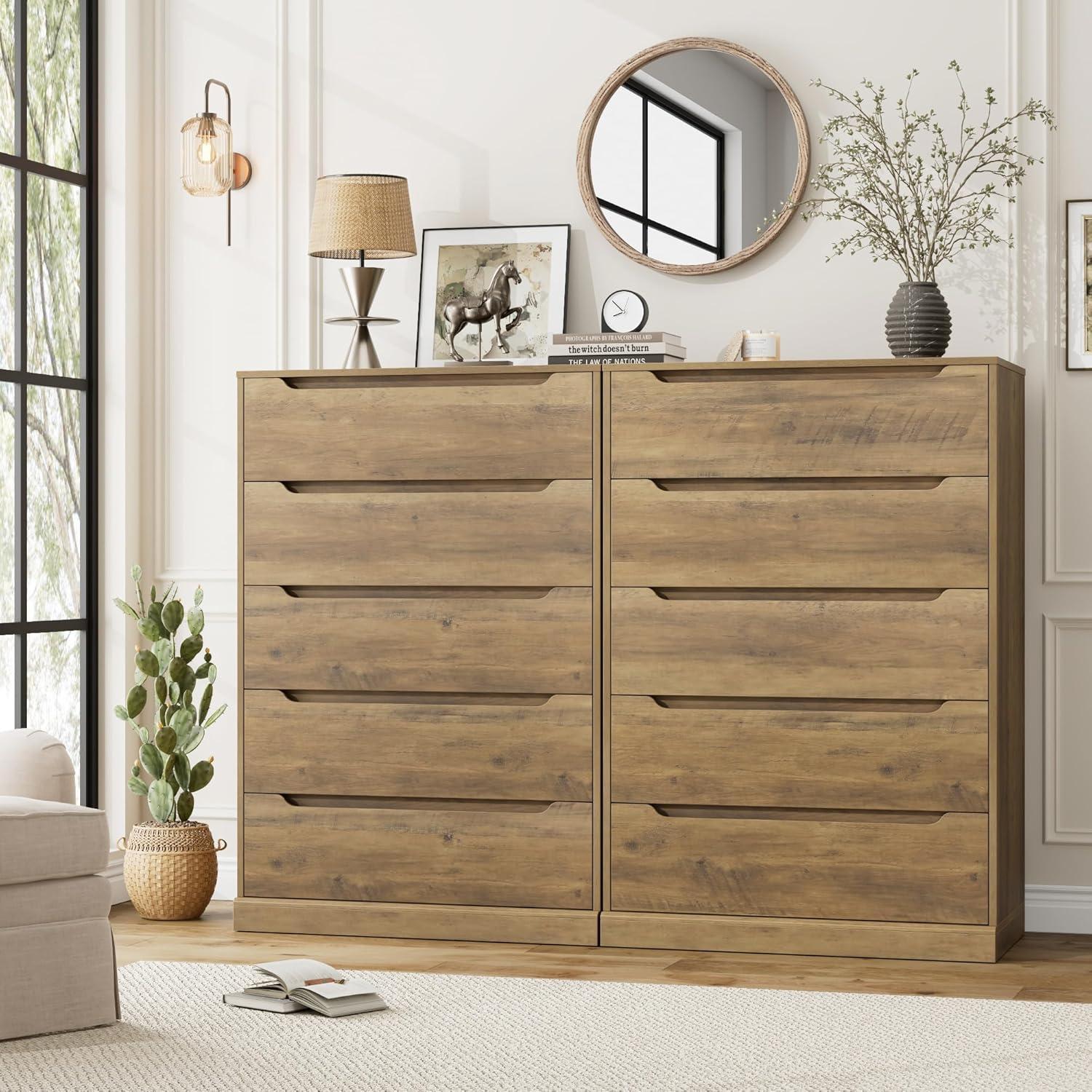 Homfa Dresser for Bedroom, Wood Storage Chest of 5 Drawers with Cutout Handles for Living Room, Rustic Brown