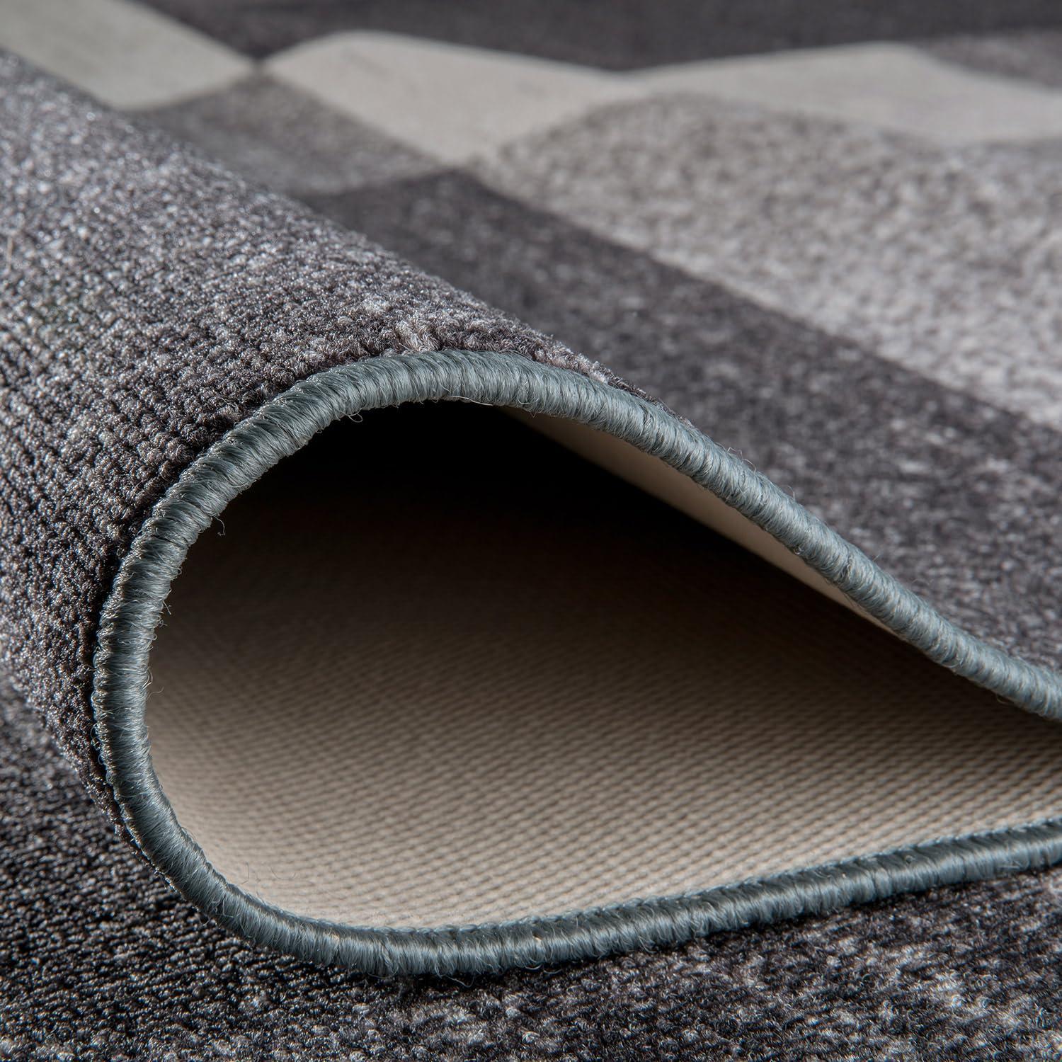 Gray Geometric Non-Slip Washable Runner Rug 2' x 7'