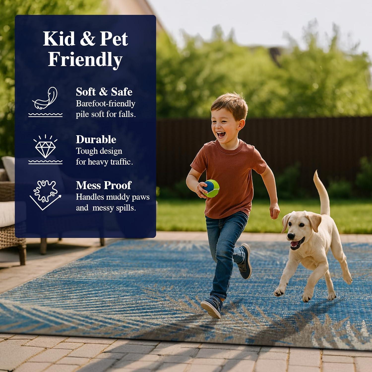 Couristan Monaco Tropical Palms Indoor/Outdoor Area Rug