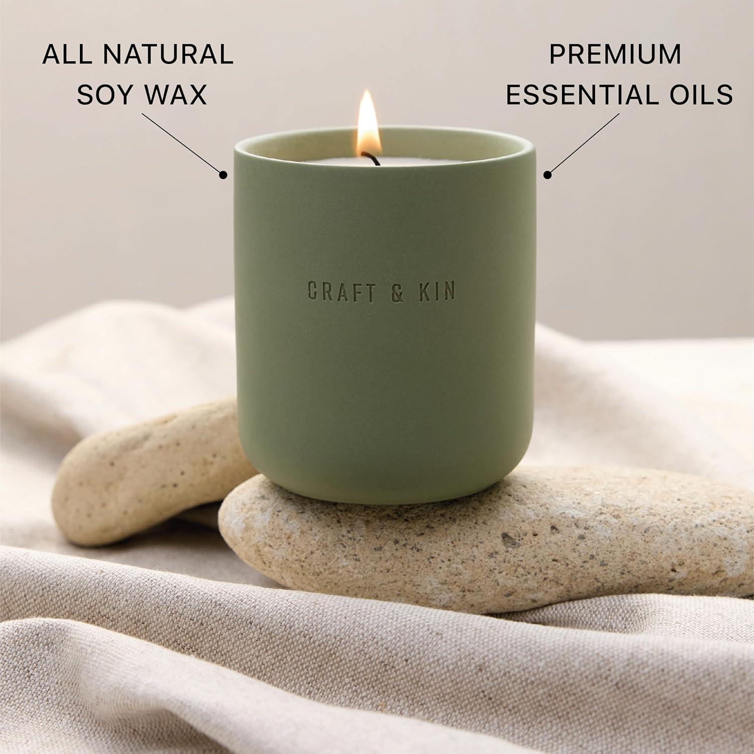 Craft & Kin Christmas Scented Candles White Birch & Cedar 10oz 40 Burning Hours