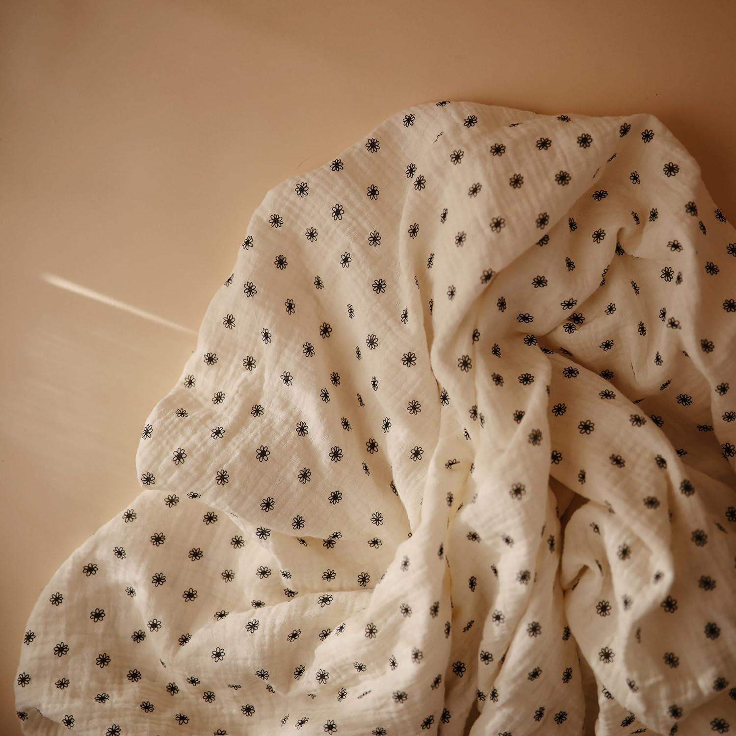 Organic Cotton Muslin Swaddle Blanket Black Daisy One Size