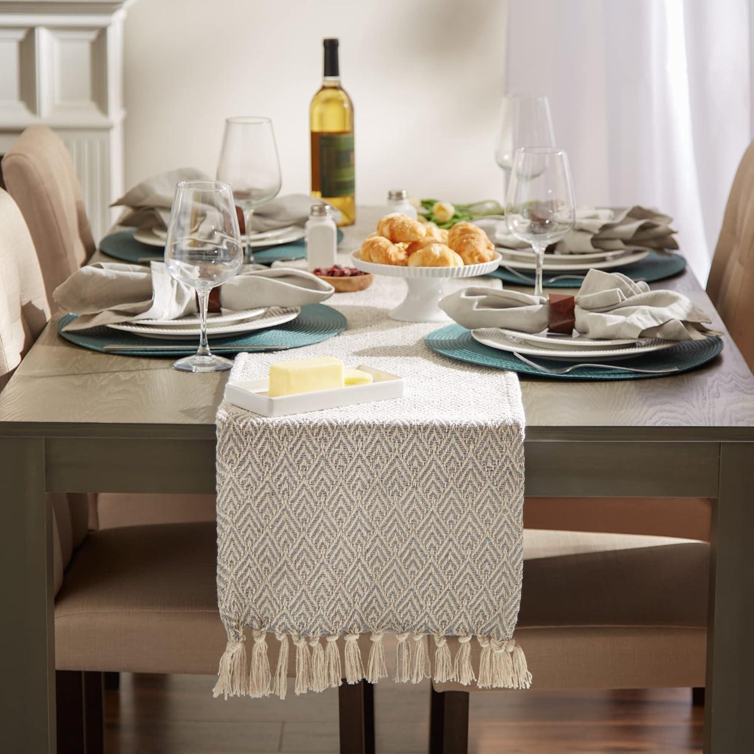 GRAY DIAMOND TABLE RUNNER 15x72