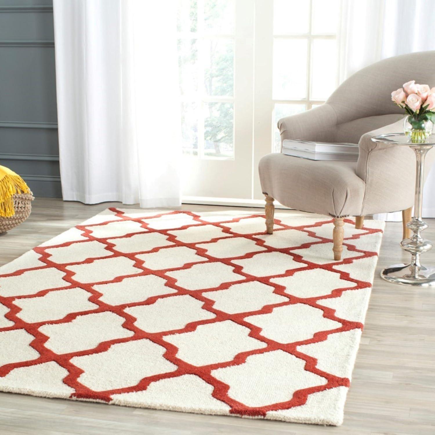 Ivory and Beige Hand-Tufted Wool 2' x 3' Rug