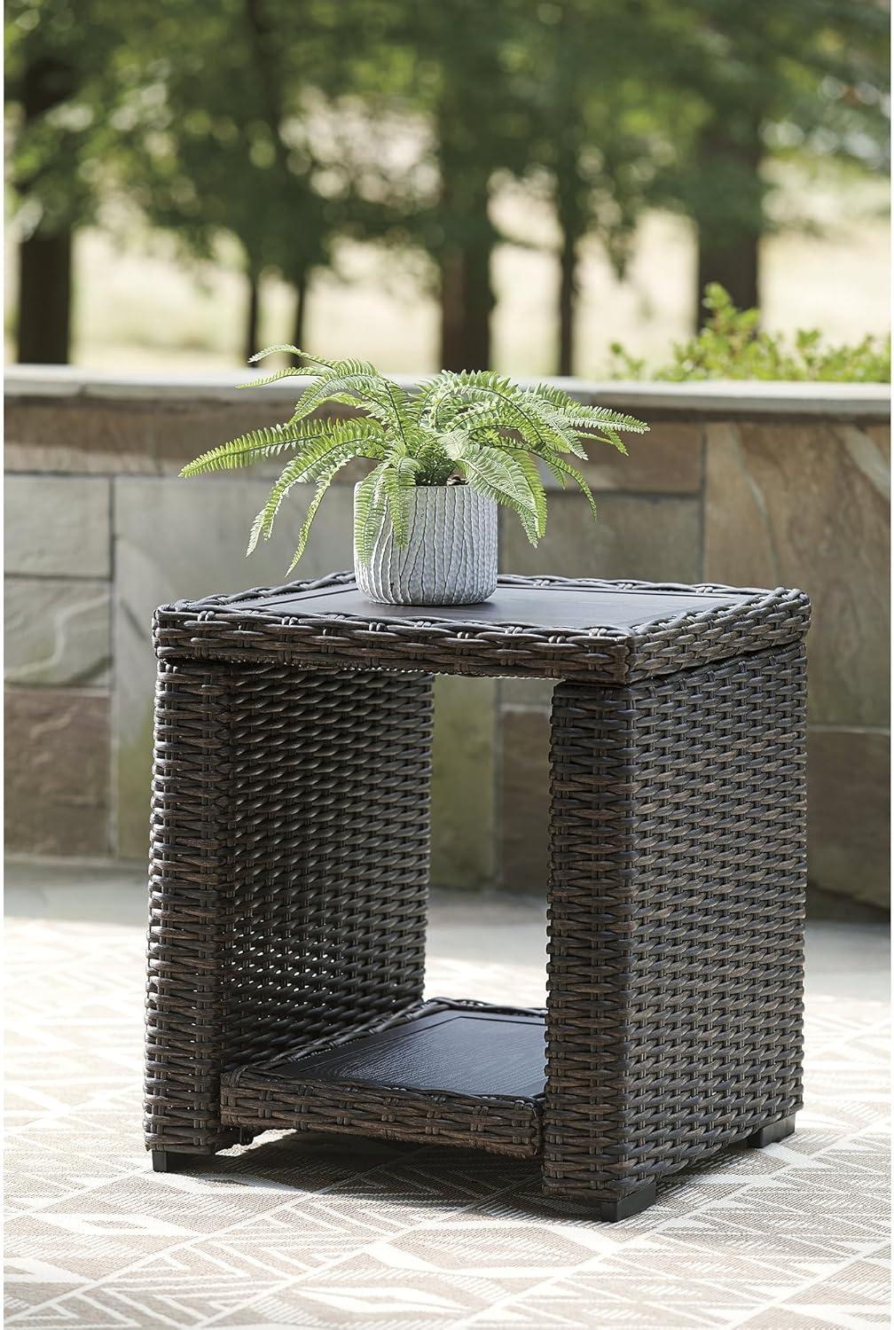 GEROBOOM Grasson Lane Outdoor Rattan Square End Table with   Brown