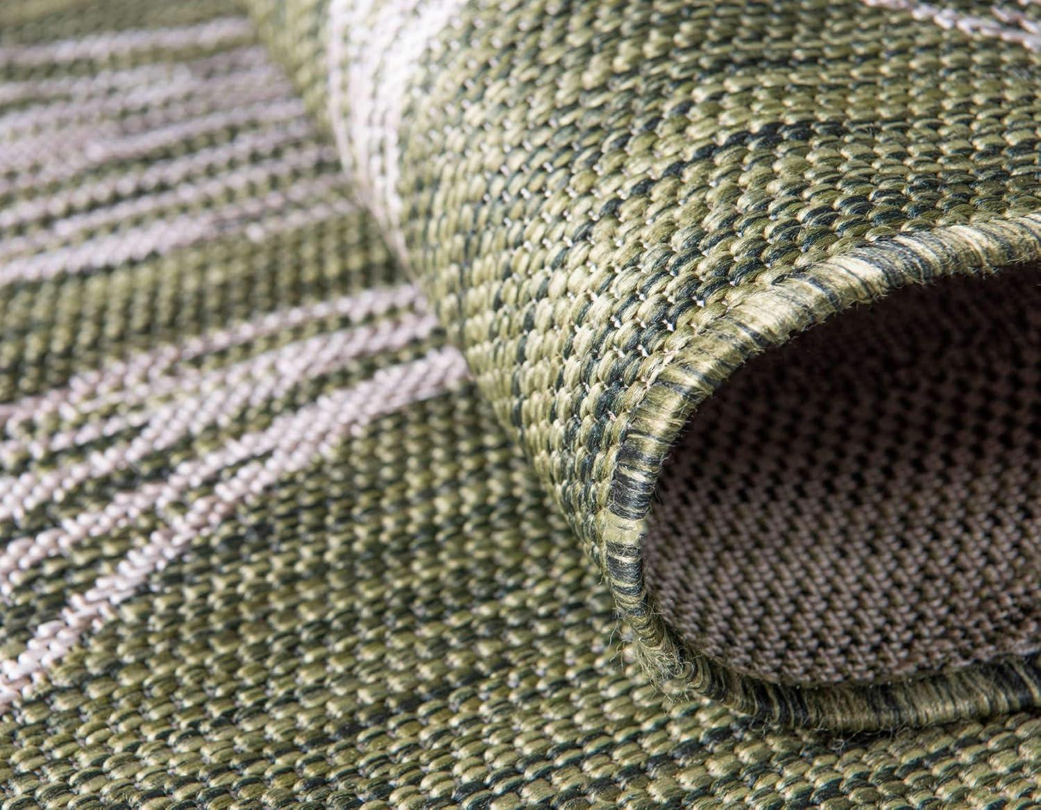 Unique Loom 5' 1 x 8' 0 Rectangle Indoor/Outdoor Botanical Green Area Rug