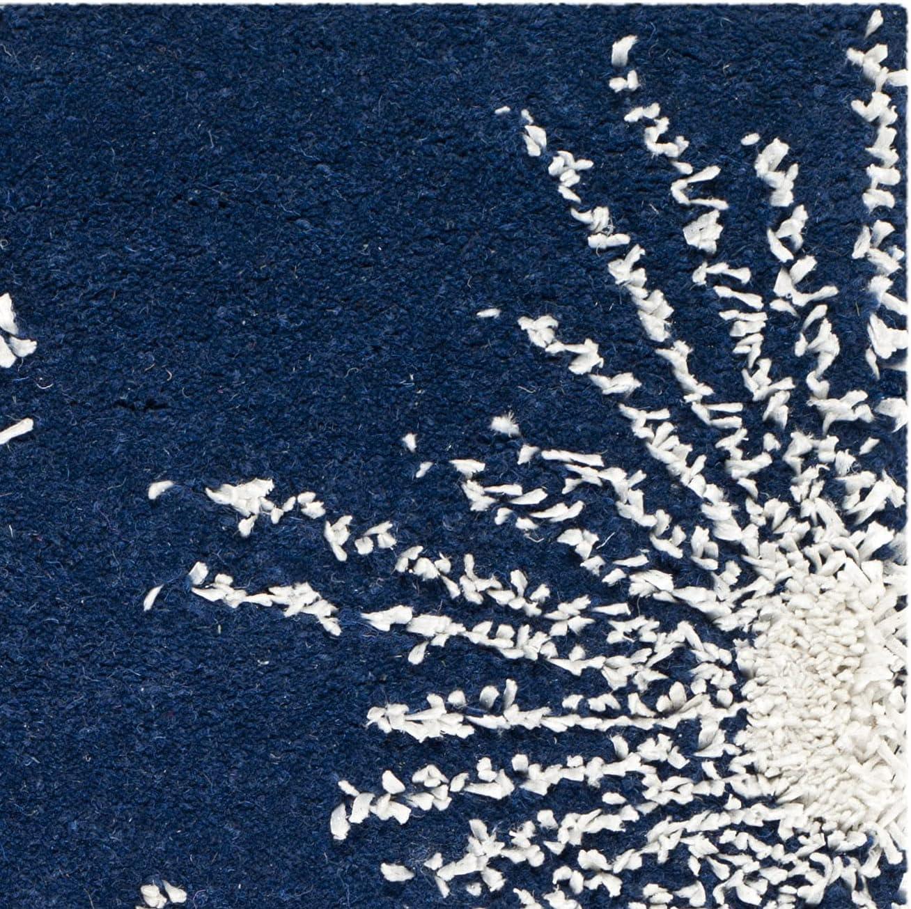 SAFAVIEH Soho Fiesta Celebration Wool Area Rug, Dark Blue/Ivory, 2' x 3'