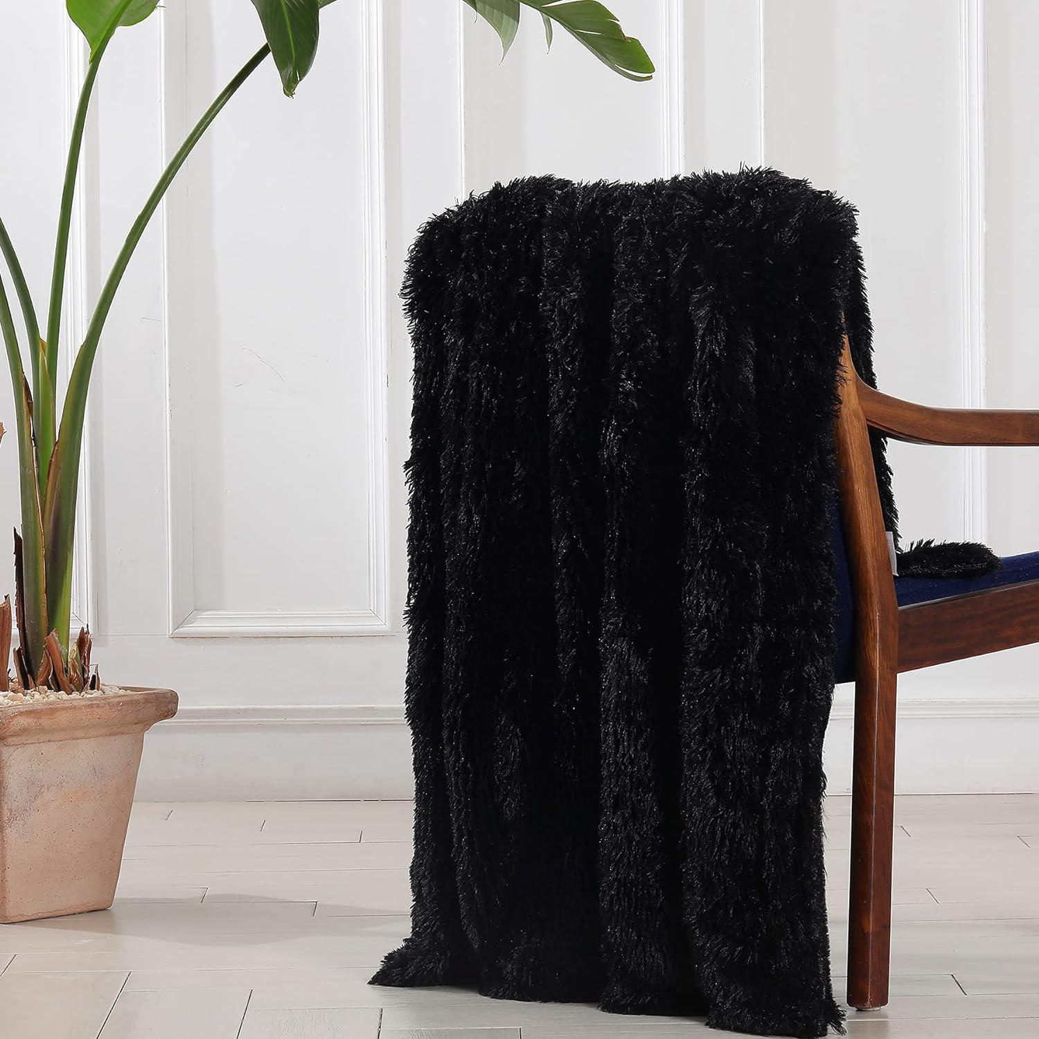 Black Faux Fur Reversible Fleece Throw Blanket 50" x 60"