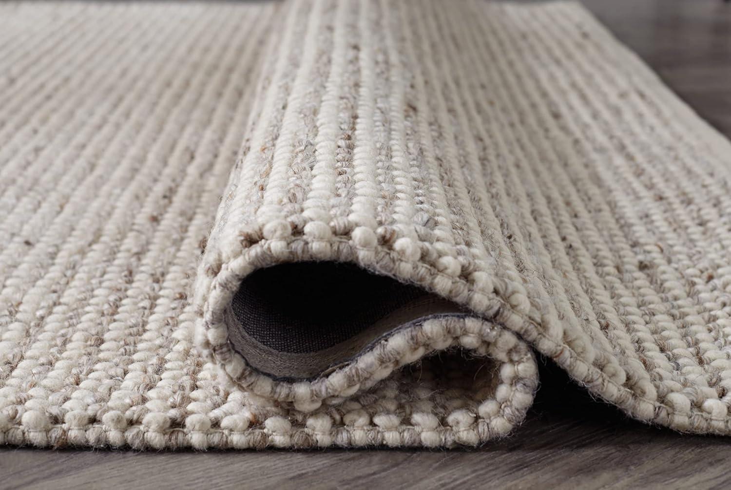 Handwoven Gray and Cream Wool Blend 5' x 7' Area Rug