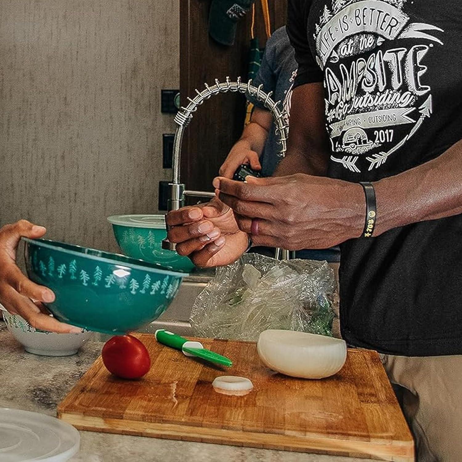 Camco Camper/RV Bamboo Cutting Board | Features Built-In Counter Edge & Juice Groove | Measures 18-inches x 14-inches x 1-3/4-inches (43545)