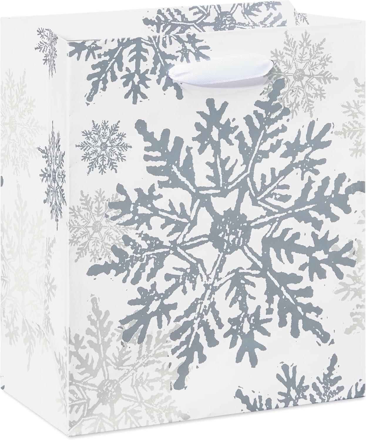 American Greetings Small Christmas Gift Bags, Gold and Silver Patterns (5 Bags)