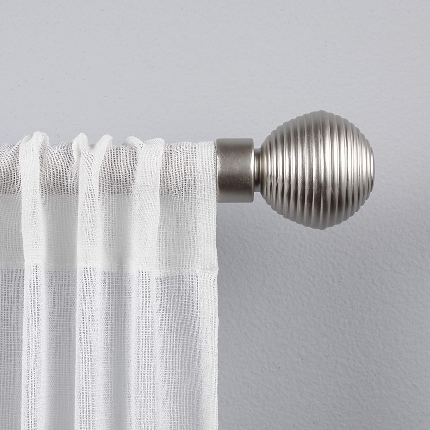 EXCLUSIVE HOME Modern Layer 1" Curtain Rod and Coordinating Finial Set, Matte Silver, Adjustable 36"-72"
