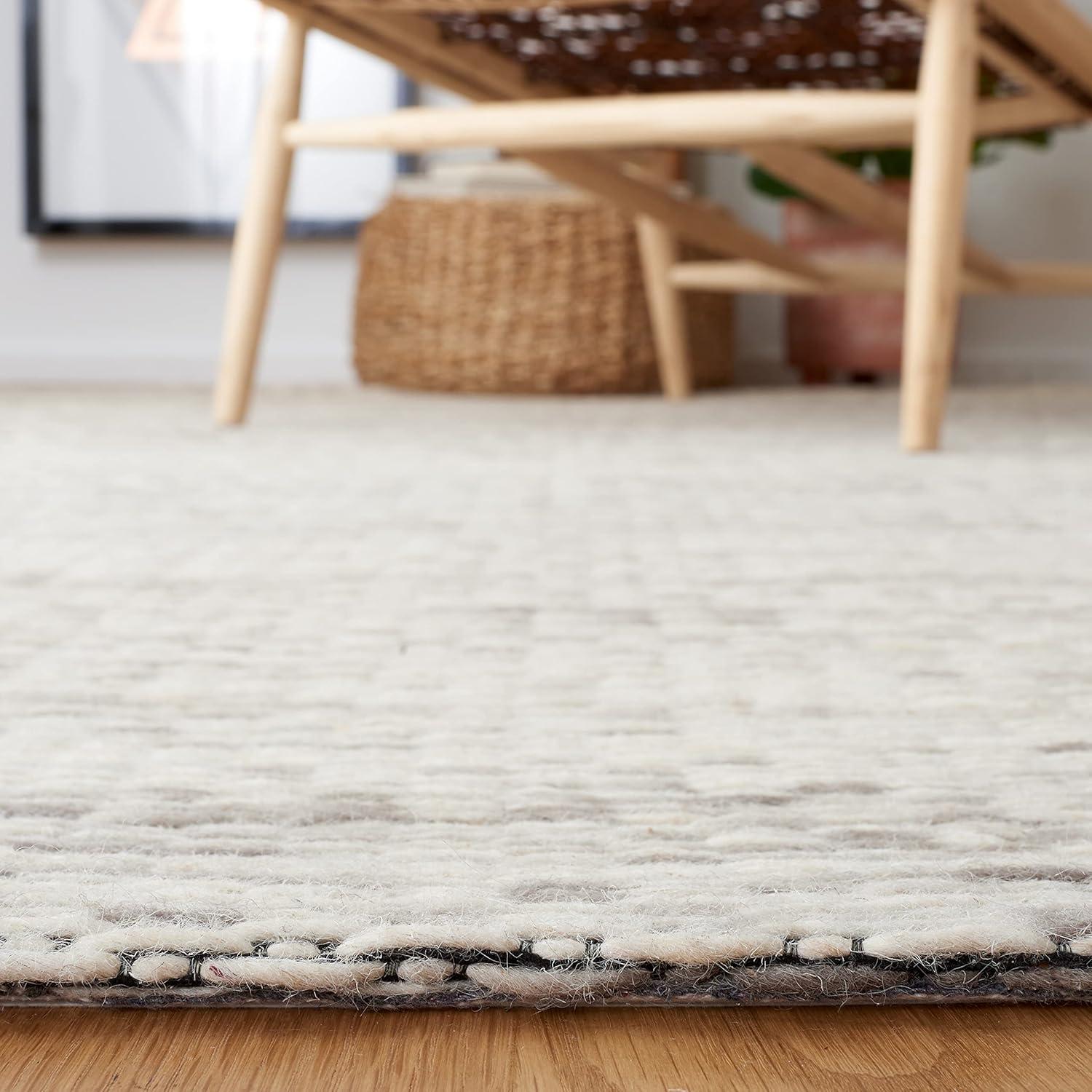 Marbella MRB311 Hand Woven Rugs - Safavieh