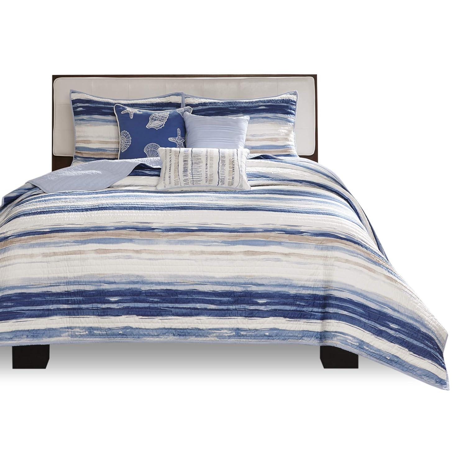 Madison Park Marina 6 Piece Printed Quilt Set with Throw Pillows