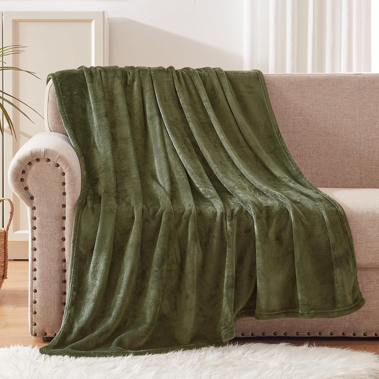 Pavilia Hand Woven Throw Blanket