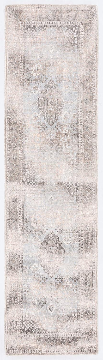 Safavieh Oakland Hand Loomed Wool/Viscose Oriental Rug in Sand/Beige