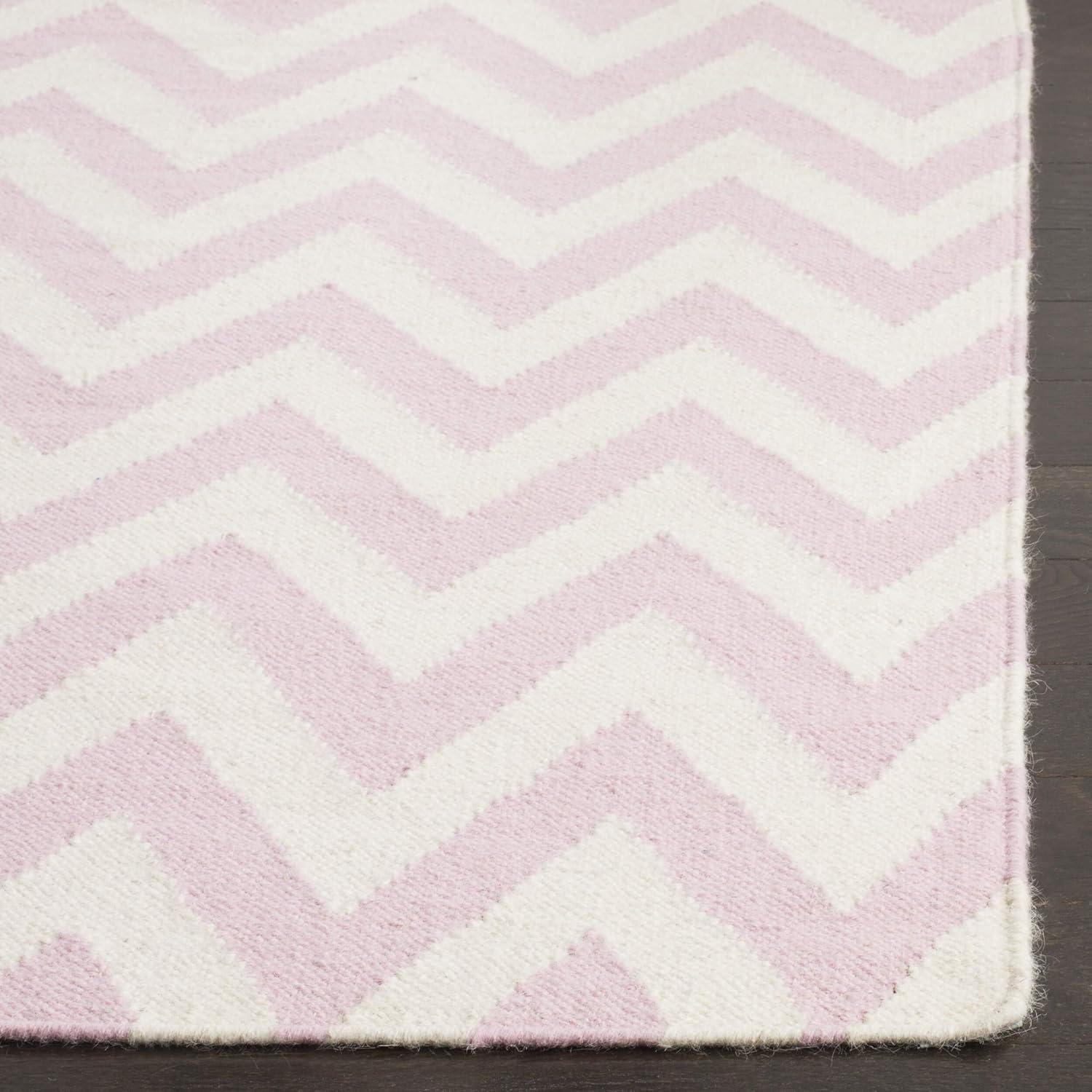 SAFAVIEH Dhurrie Bentley Chevron Zigzag Wool Area Rug, Pink/Ivory, 6' x 6' Square