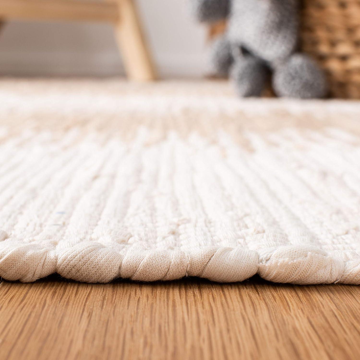 Montauk MTK752 Hand Woven Indoor Accent Rug - Beige - 2'6"x4' - Safavieh.