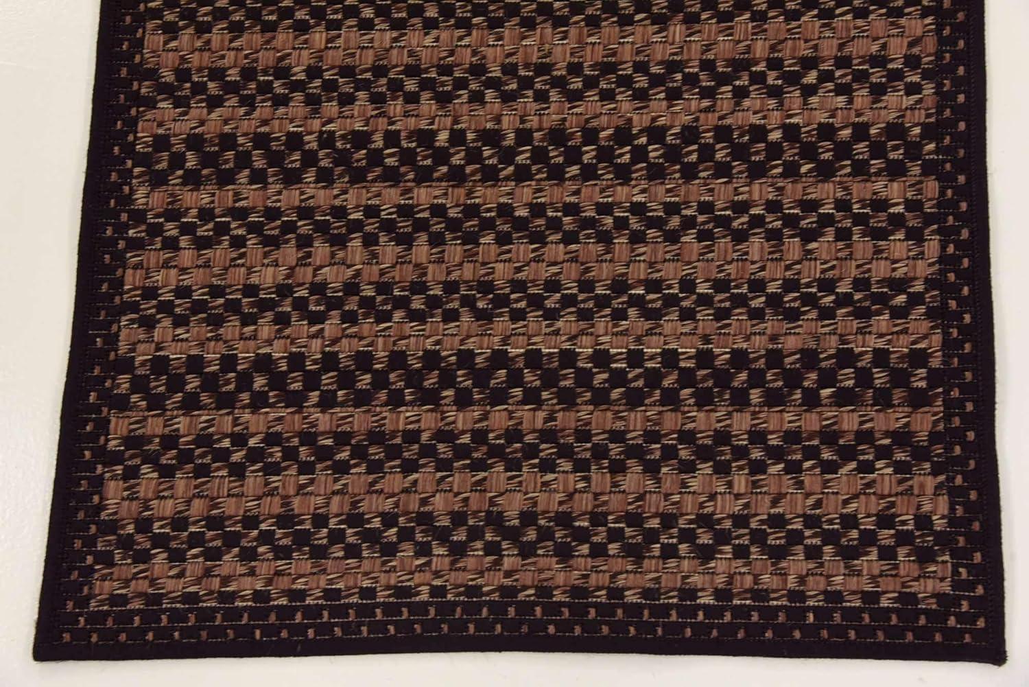 Unique Loom Outdoor Border Collection Area Rug - Checkered (2' 2" x 6' Runner Brown/Black)