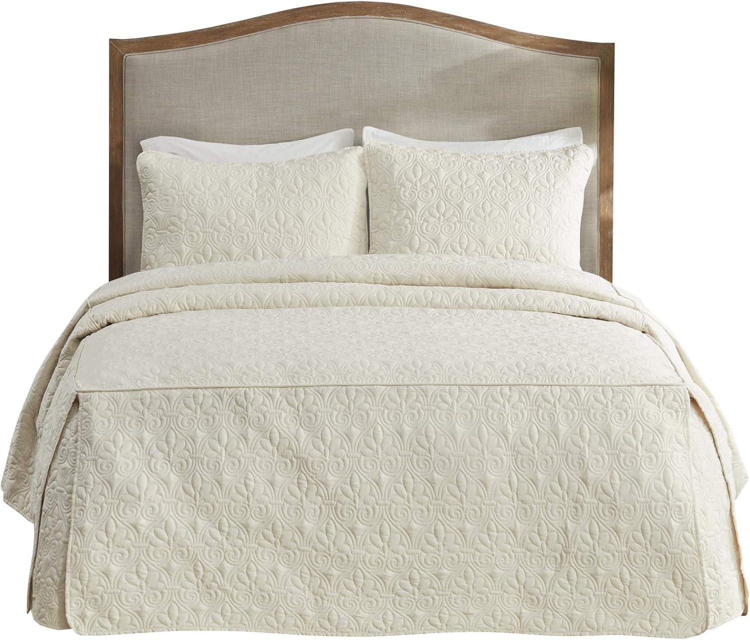 Madison Park Quebec 3 Piece Split Corner Pleated Quilted Bedspread