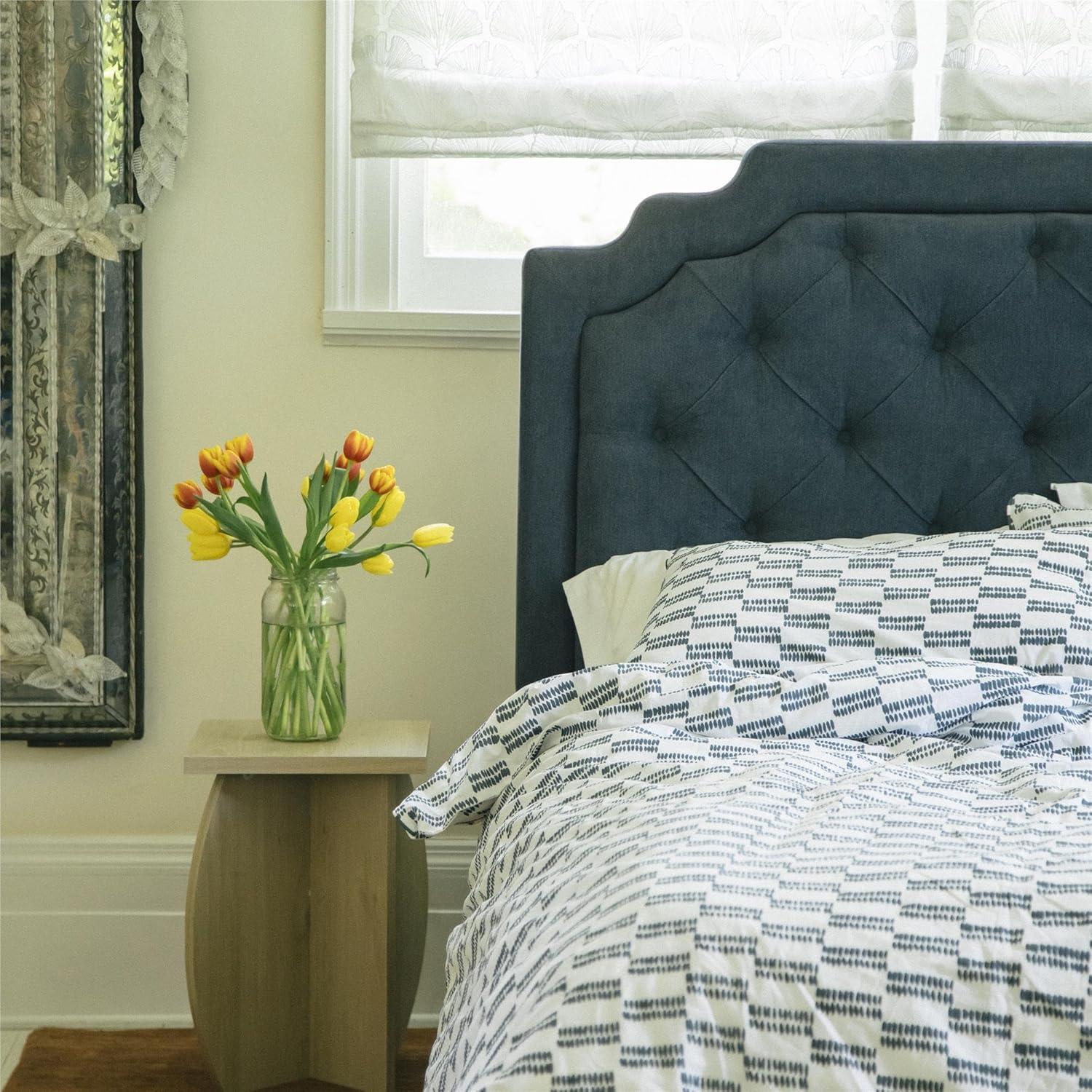 Novogratz Voler Pedestal Nesting Tables