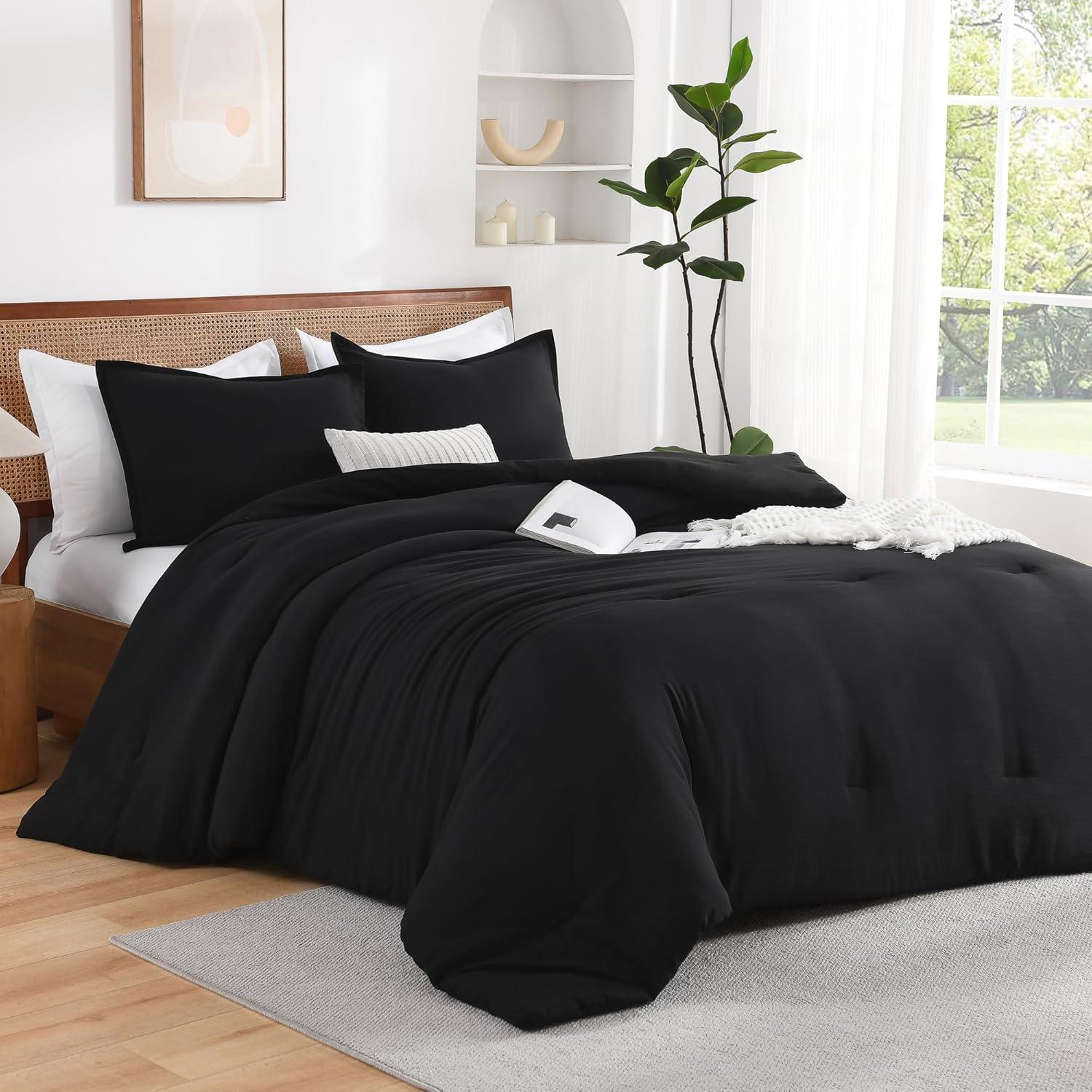 Andency Black Comforter Set Queen, 3 Pieces Lightweight Solid Bed Comforter for Men Women, All Season Soft Microfiber Down Alternative Comforter Set