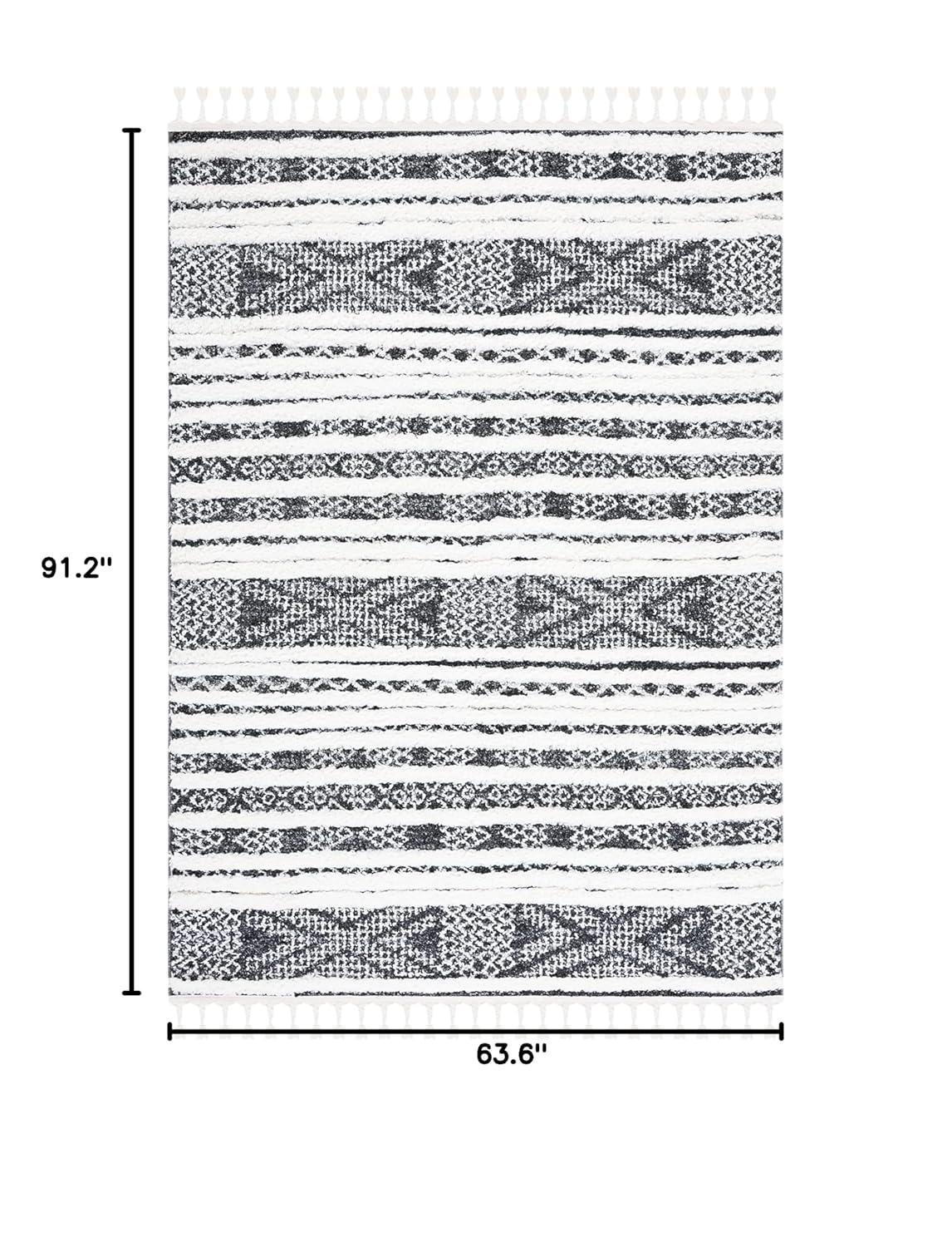 Moroccan Tassel Shag MTS632 Power Loomed Area Rug - Black/Ivory - 5'3"x7'6" - Safavieh.
