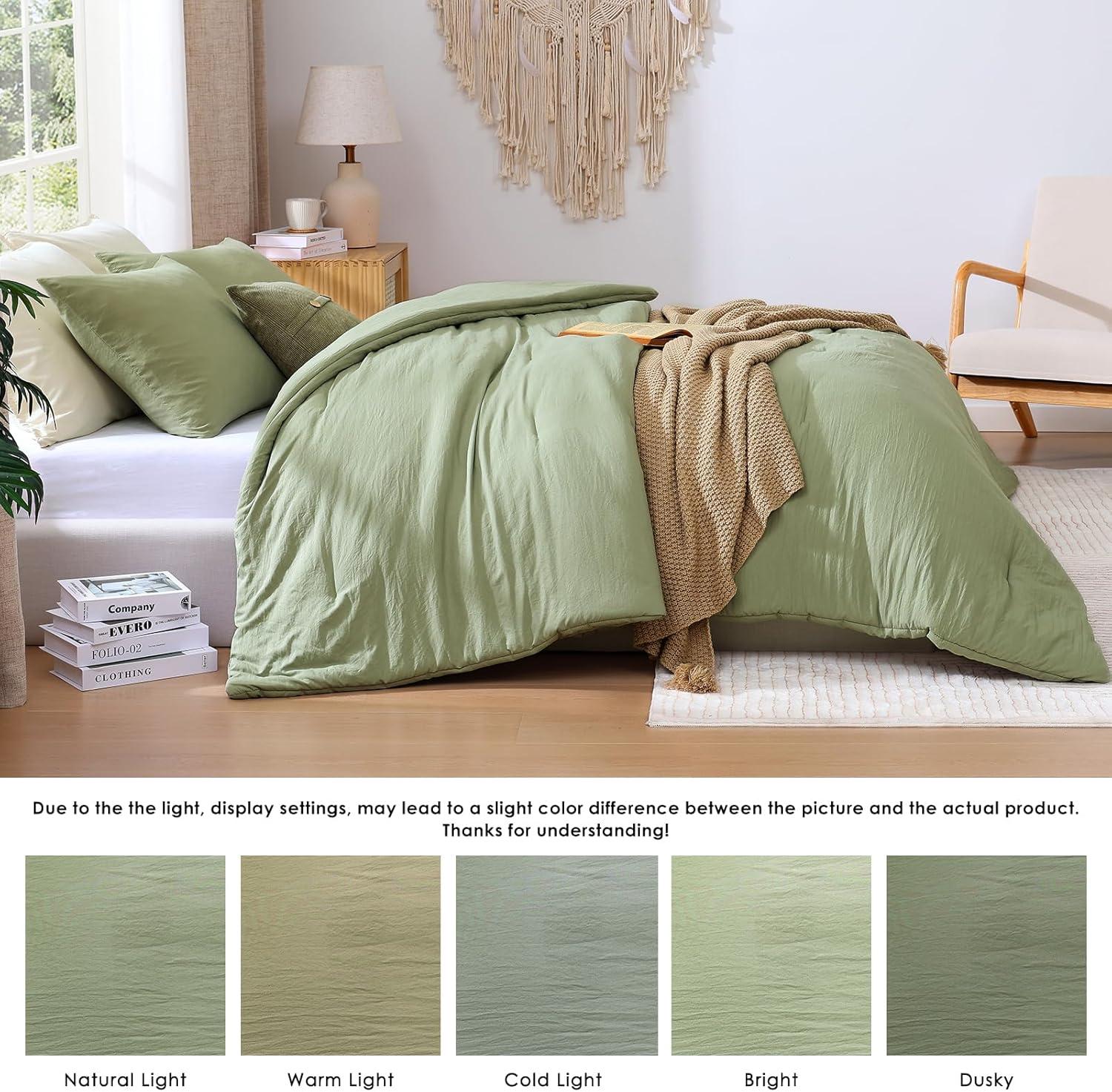 Sage Green Microfiber Full Comforter Set with Pillowcases