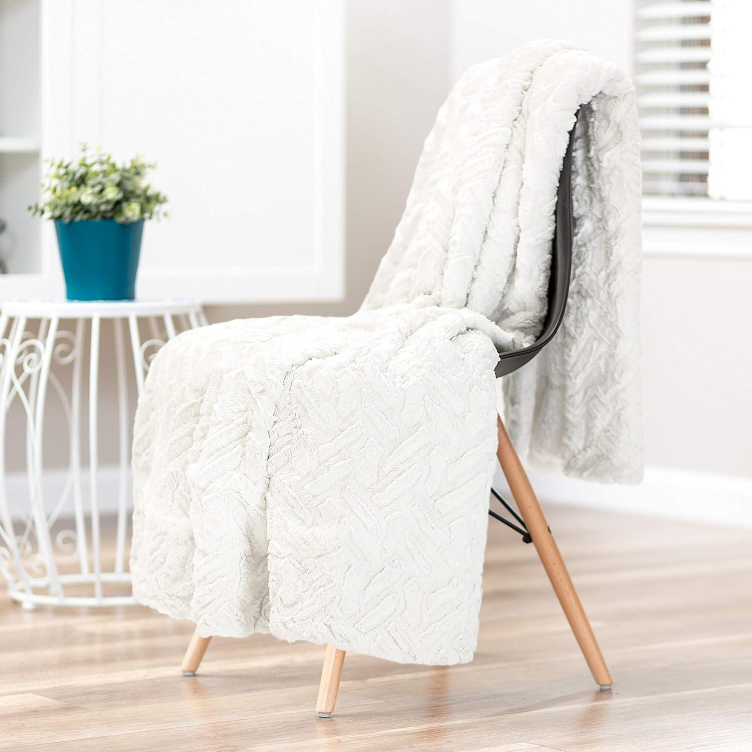 Chanasya Blanket