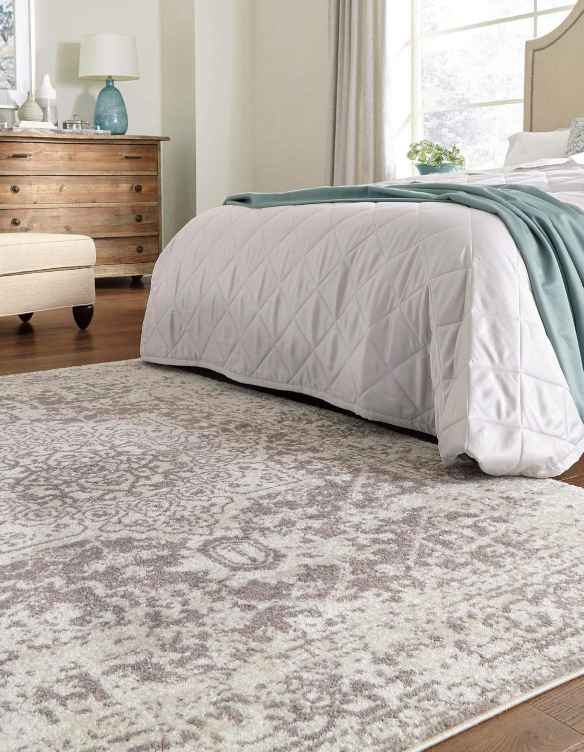 White Medallion 4' x 6' Stain-Resistant Synthetic Area Rug