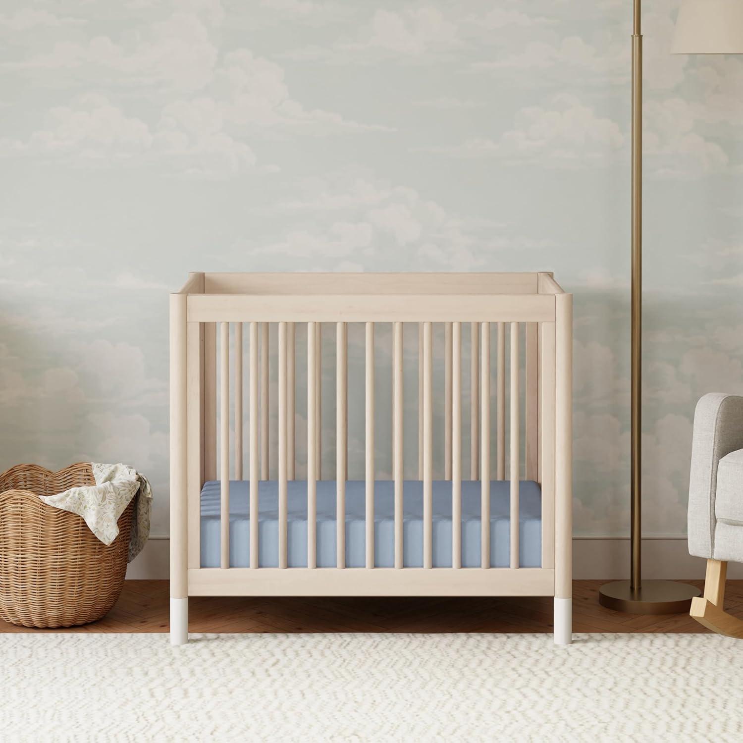 Gelato 4-in-1 Mini Convertible Crib