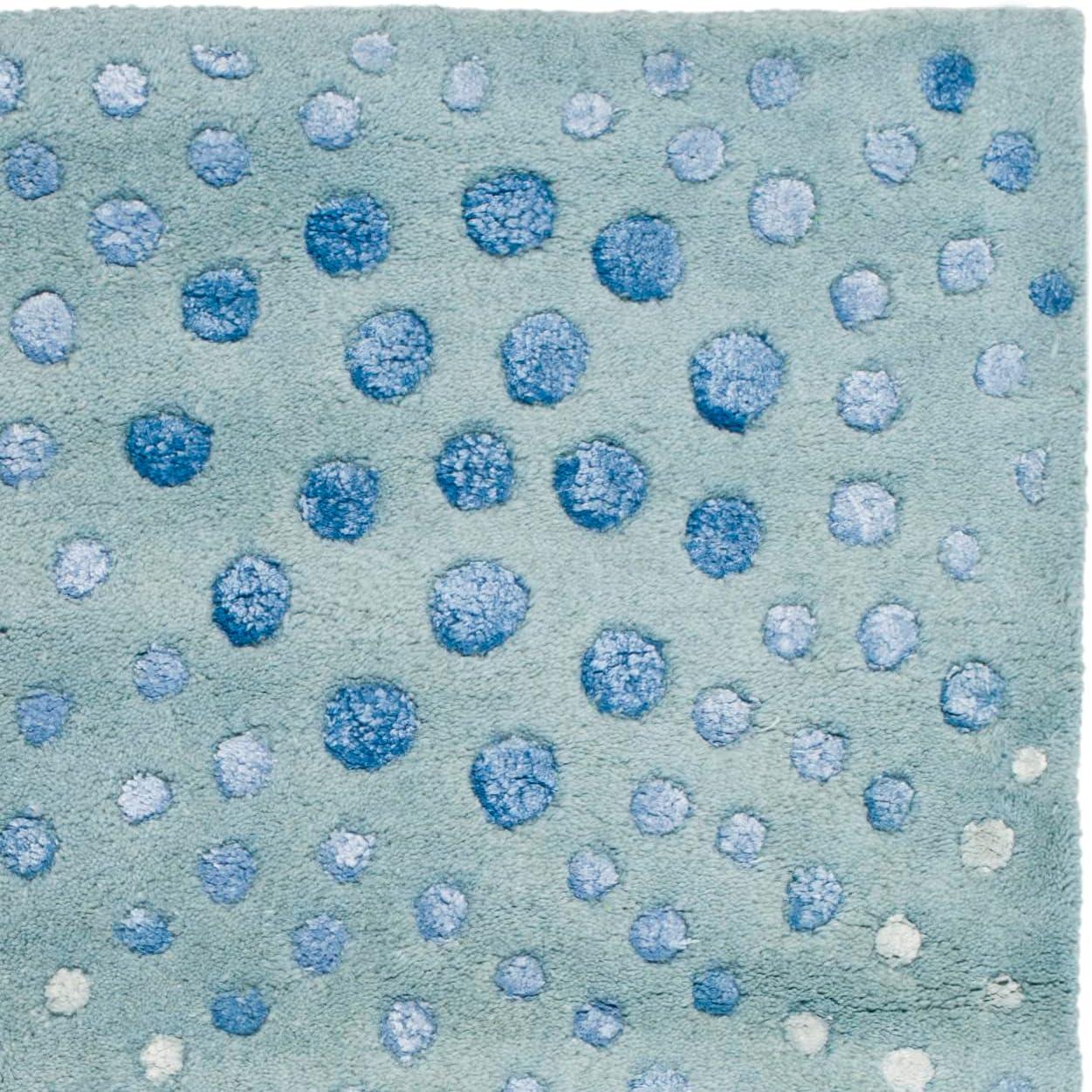 Soho SOH654 Hand Tufted Indoor Accent Rug - Light Blue - 2'6"x4' - Safavieh