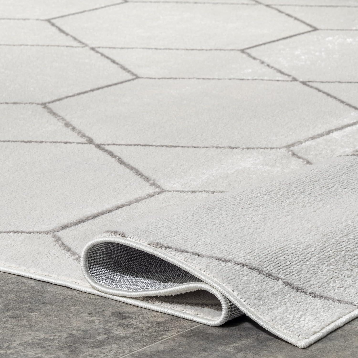 Nuloom Veronica Geometric 5x8 Indoor Area Rug for Living Room Bedroom Dining Room Kitchen, Beige/Ivory