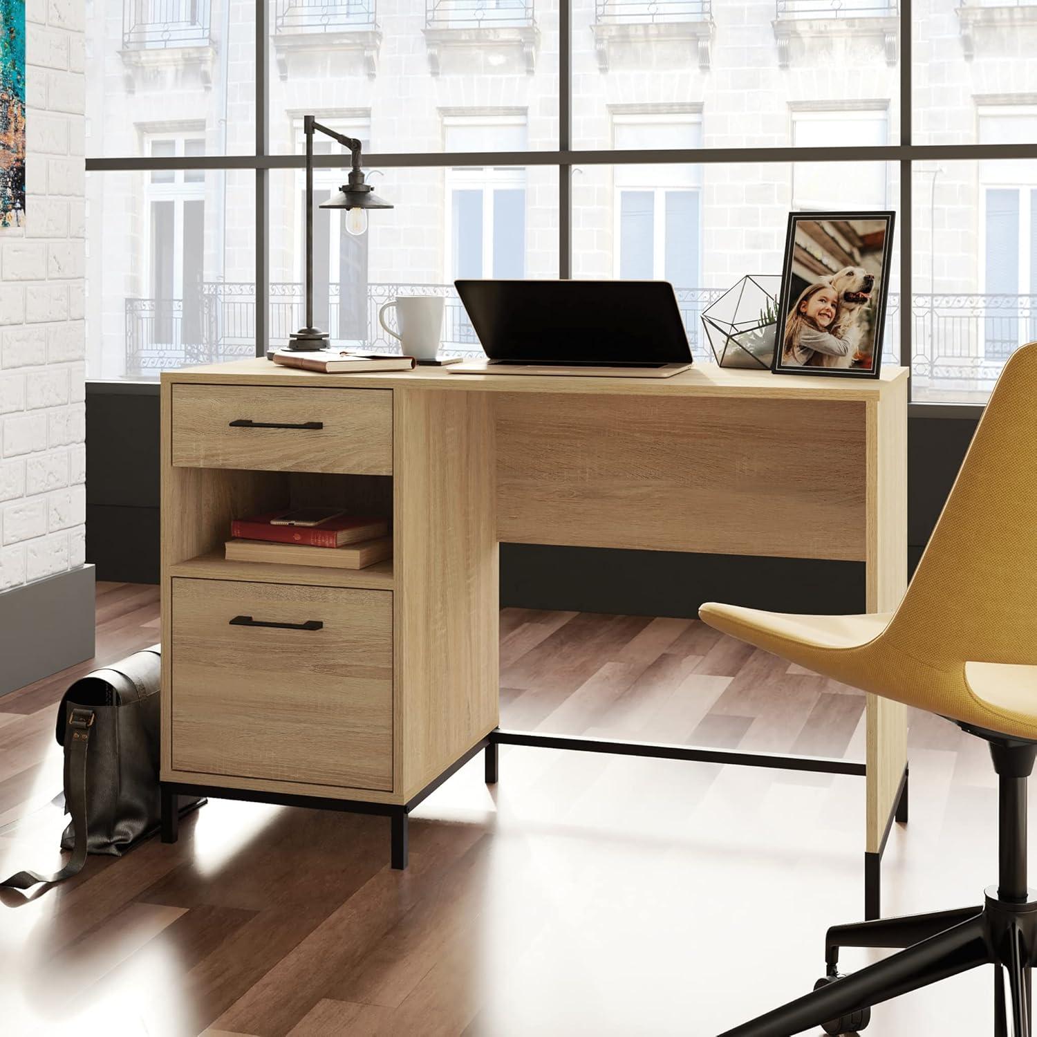 Miles Desk