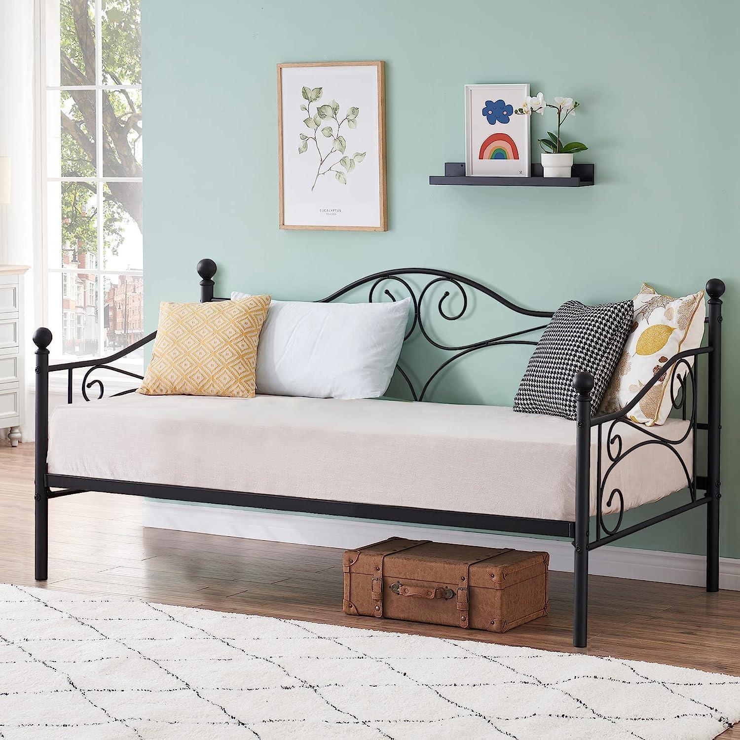 Black Twin Metal Daybed Frame with Headboard and Slats