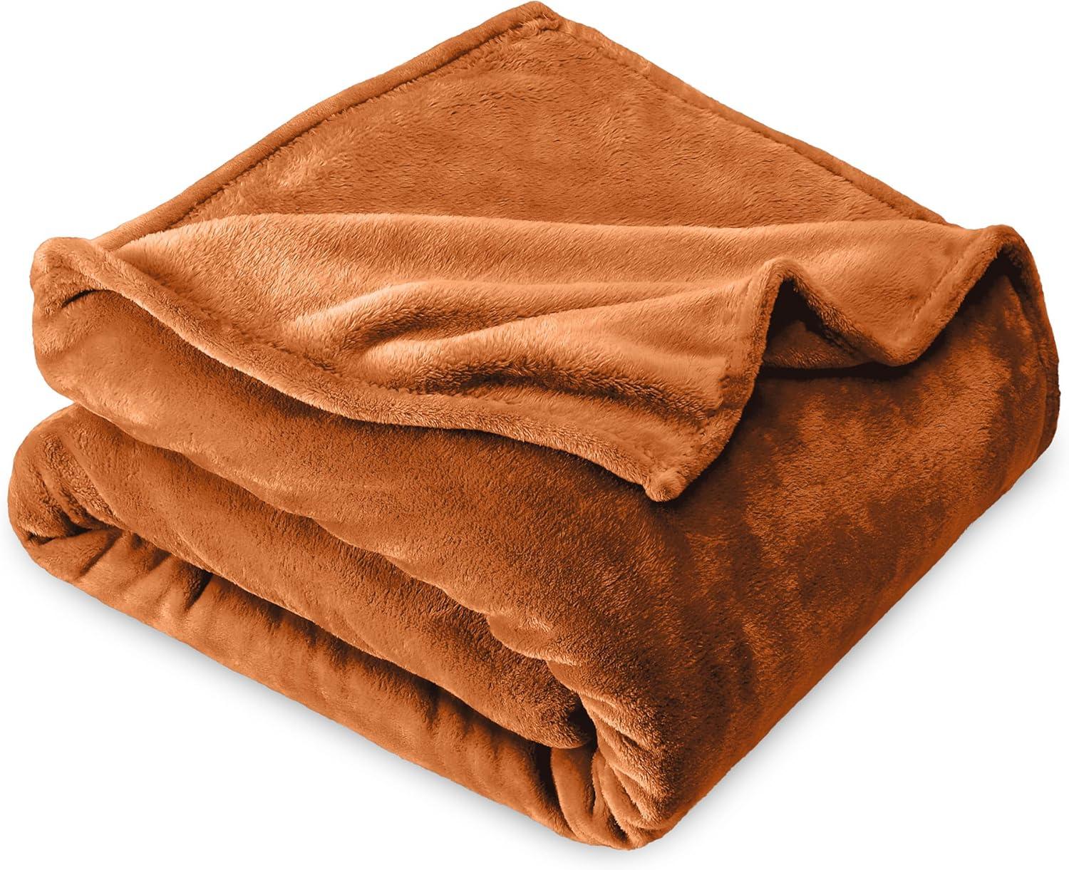 Sienna Twin/Twin XL Microfleece Ultra-Soft Reversible Throw Blanket