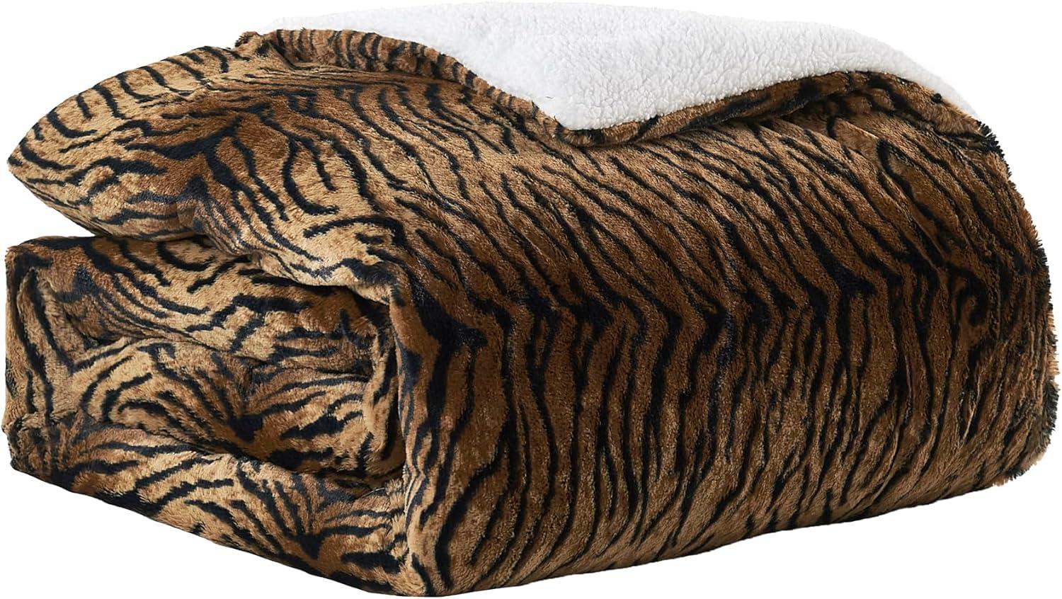 Safari Animal Nature Throw Blanket