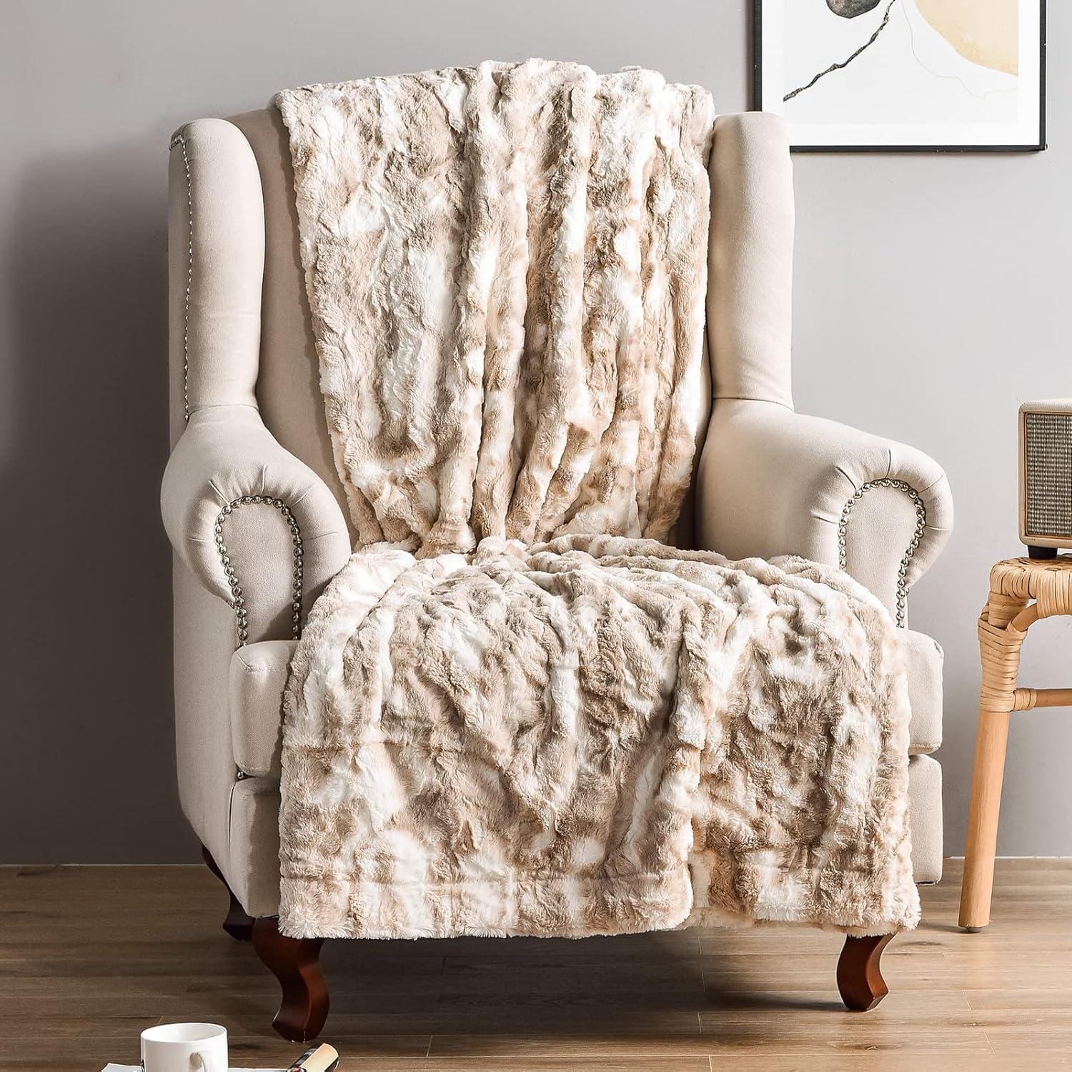 Luxurious Beige Faux Fur 50" x 60" Throw Blanket