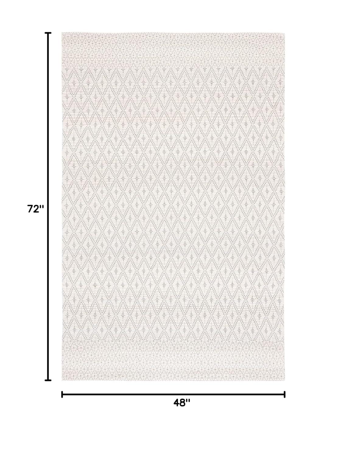 Marbella MRB752 Hand Woven Indoor Accent Rug - Ivory/Black - 4'x6' - Safavieh
