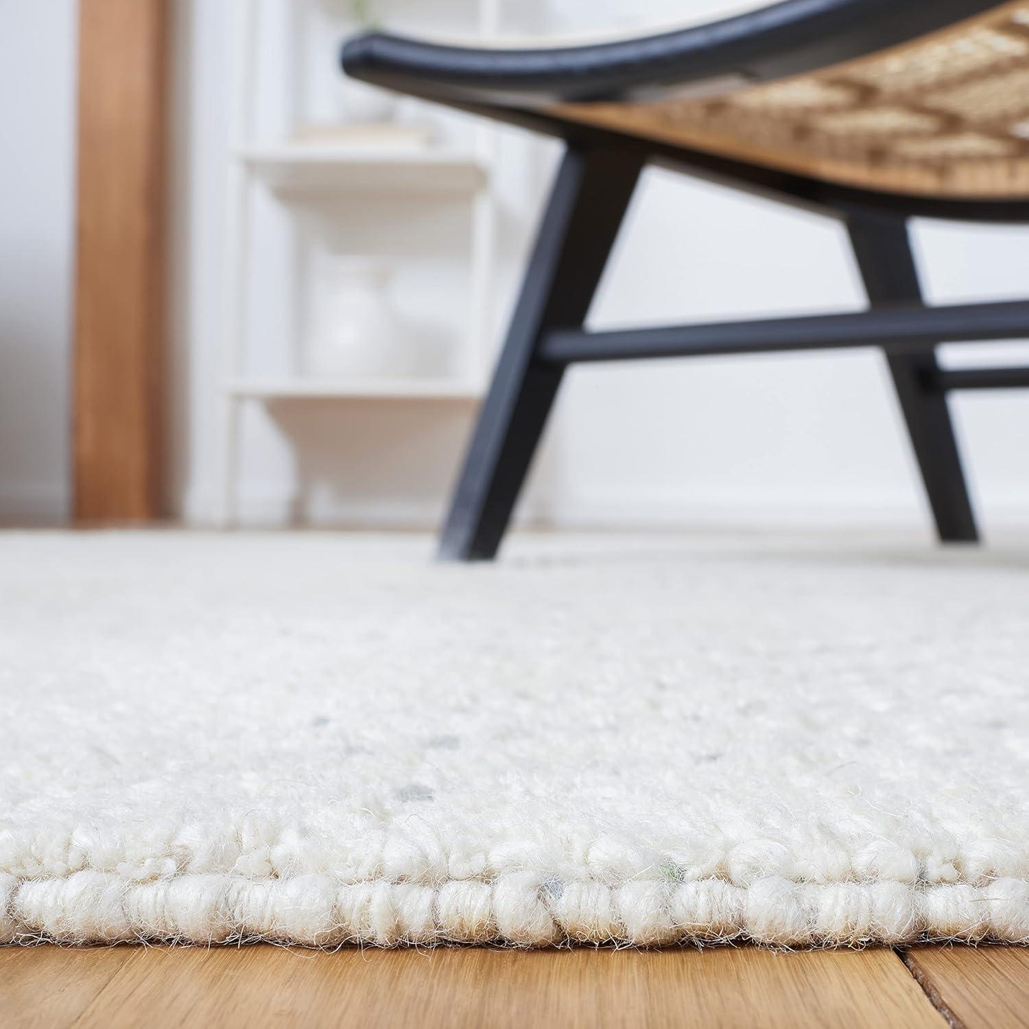 Casablanca CSB676 Hand Loomed Area Rug - Ivory/Grey - 8'x10' - Safavieh.