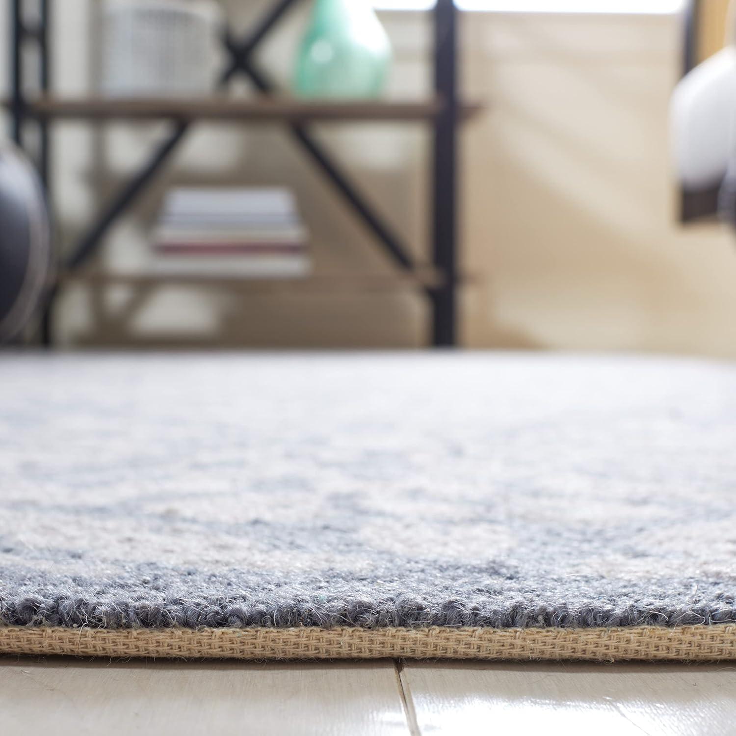 SAFAVIEH Chelsea Margery Geometric Wool Area Rug, Sage, 3'9" x 5'9"